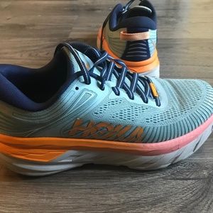 HOKA ONE ONE WOMANS BONDI 7